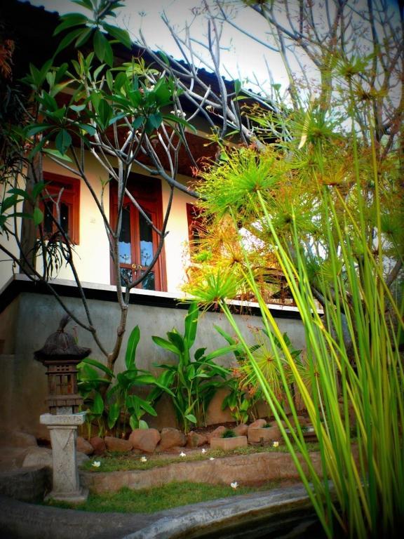 Bo'S Bungalows And Restaurant Hotel Bali Ngoại thất bức ảnh